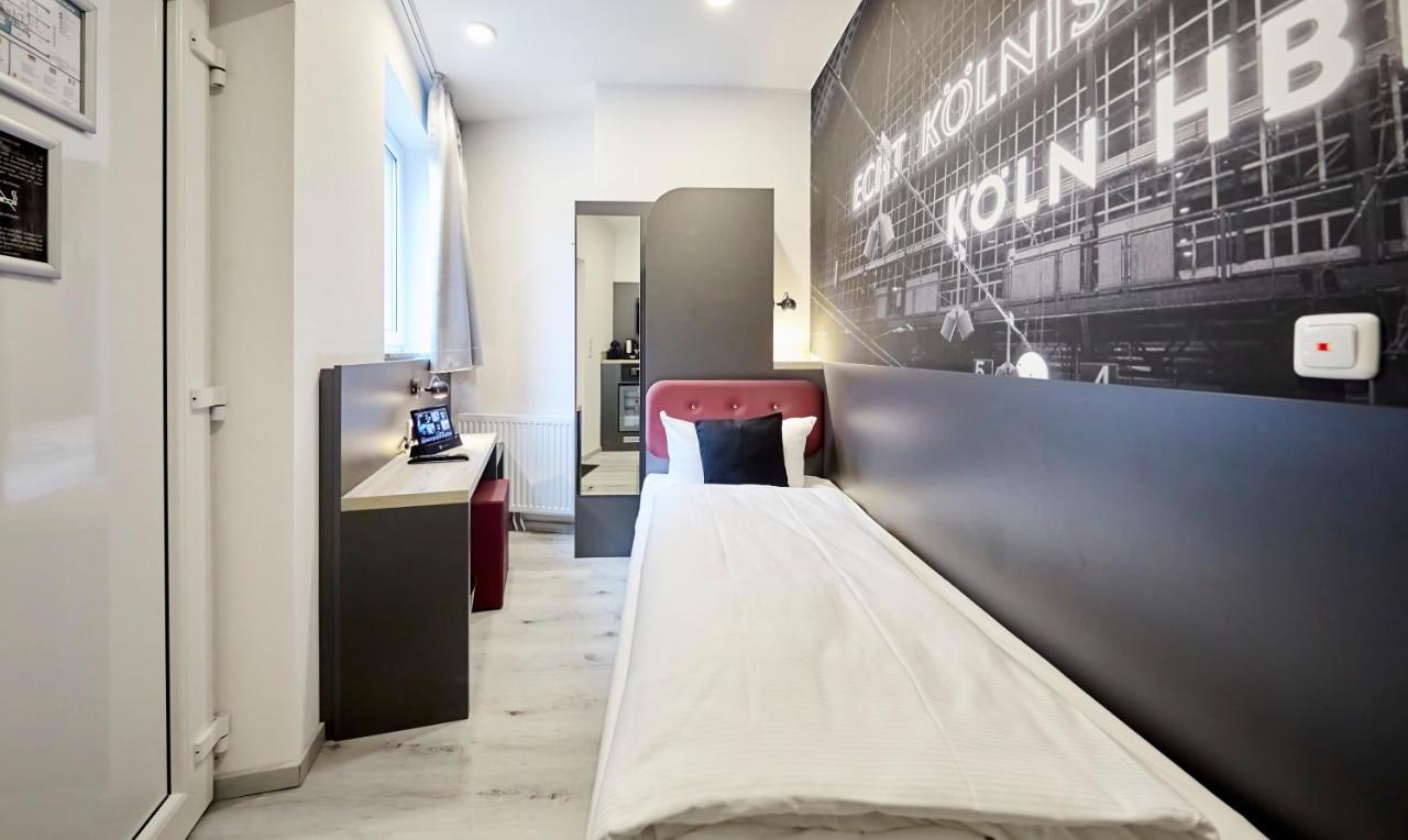 Loft Am Ring Hotel Cologne Exterior photo